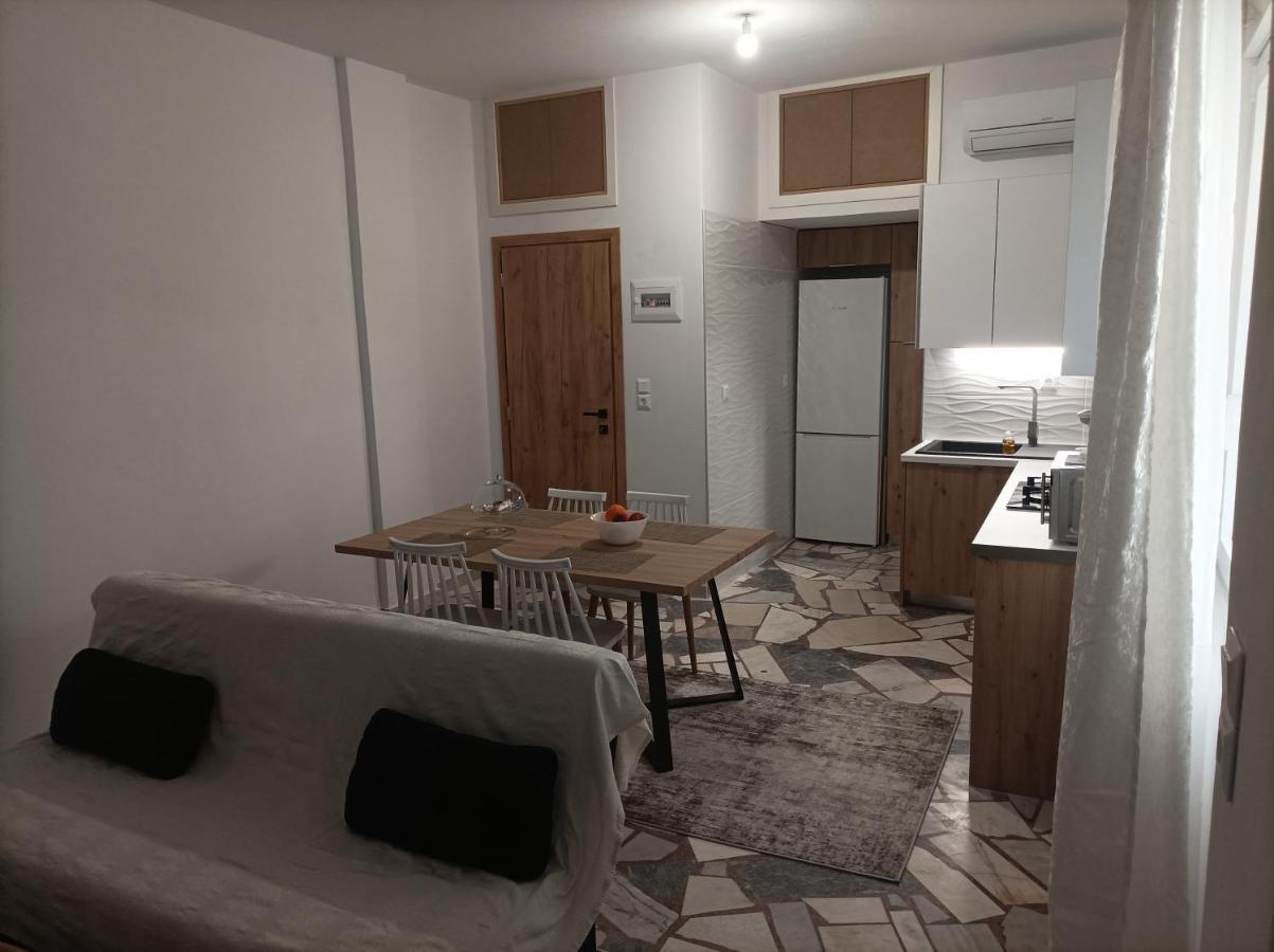 Εirene Room Chalkís Exteriér fotografie